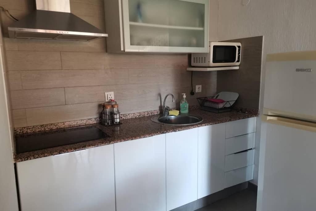 Apartamento Luminoso Benidorm Playa Levante Rincon De Loix Apartment Bagian luar foto